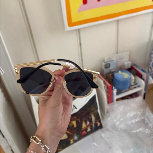 Anthropologie Gold and Black Sunglasses - Picture 4 of 4